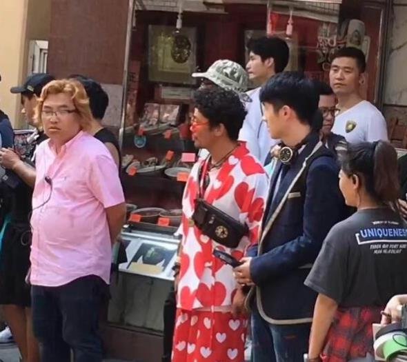 马蓉在线否认怀孕传闻,王宝强新片路透图曝光,全新造型看起来如何?