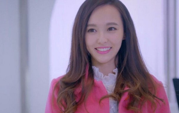 在电视剧《克拉恋人》里，米朵最后是和谁在一起了？