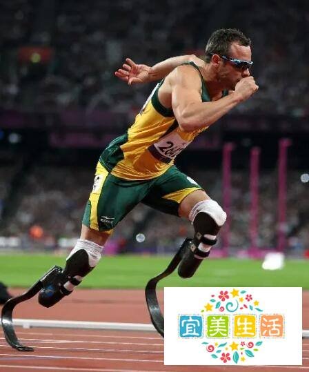 残奥会上刀锋战士跑步时穿的是什么