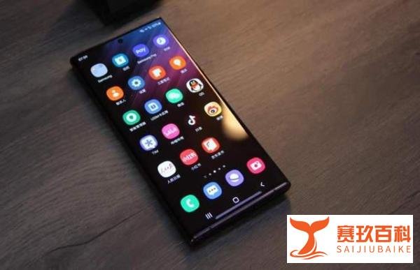 2022最佳旗舰手机排行榜，iPhone依然很强，华为有些尴尬