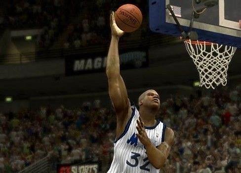 nba2k13侧翼防守技巧
