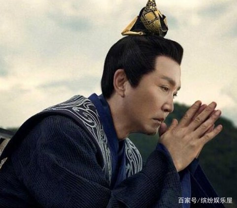 《庆余年》中,费介在揭开影子的面具之后,都看到了谁?