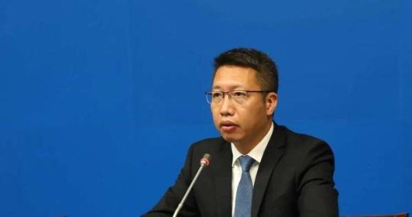 广州8所涉疫学校临时停课 这是咋情况?