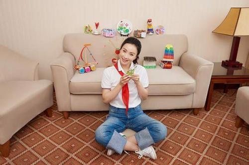 小陶虹海清再次合体登杂志封面,她们的哪次合作最受网友关注?