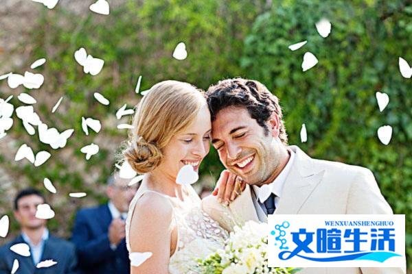 冯小刚：“婚姻怎么选都是错的，长久的婚姻就是将错就错。”