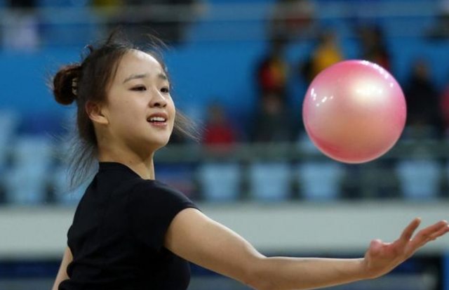 韩国体坛第一美女,曾公开示爱宁泽涛,如今仍是单身吗?