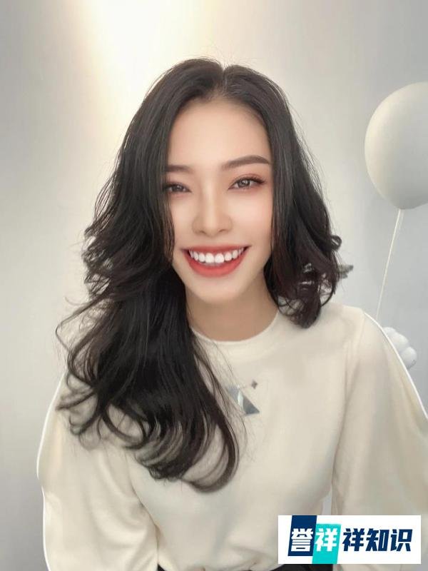 精选流行发型16款，短中长发型我看都不错，有没有你爱的款呢