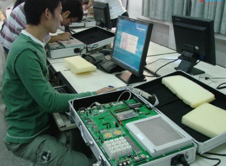 computer science和information system有什么区别
