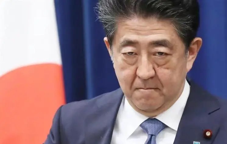 安倍遇袭后,岸田文雄又一危险动作浮出水面,传递出了哪些信号?