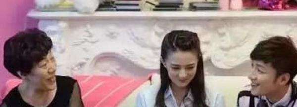 去女生家怎么和她父母聊天