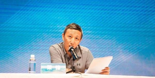 这部燃起爱国情怀的电影《大轰炸》真在洗钱？揭开真相有点心酸~