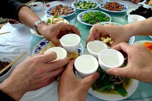 湖南一男子给陌生人敬酒未被回敬对人家大打出手,最终得到了什么处罚?