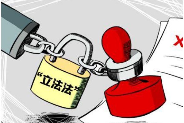 杭州三胎妈妈回应哺乳期被开，单位的做法是否合理？