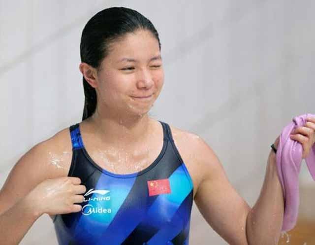 49金跳水女皇何资，身材为何能被称为十年一遇？