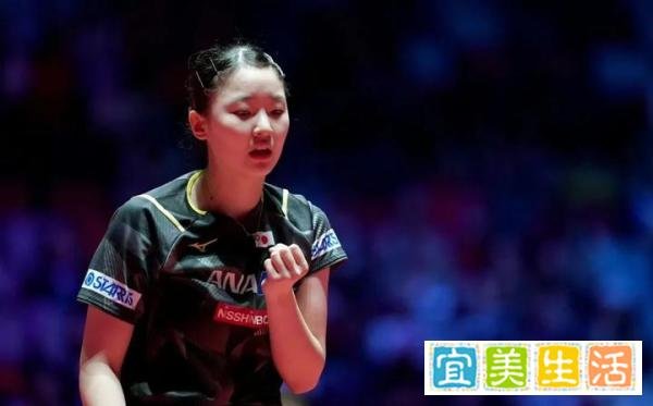 无缘奥运索性彻底摆烂？王艺迪1比4不敌张本美和，马琳干脆连场外都不坐