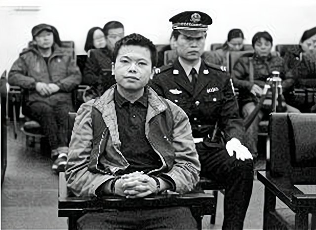 案件回顾：安徽男子杀妻，尸体拍照晒朋友圈，与人相处要知分寸，结果如何？