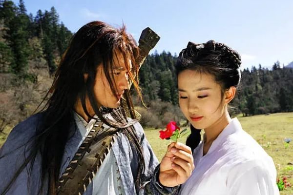 在《神雕侠侣》中杨过和小龙女之间是真爱吗?