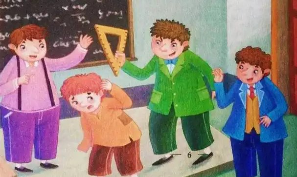 卡隆的外貌特征是什么？
