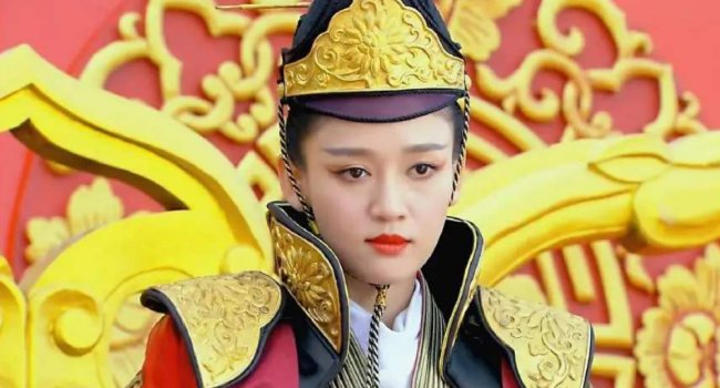 陈乔恩演得东方不败的妹妹是怎么回事啊?