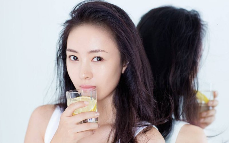 童瑶和章子怡长得那么像，两个人会是什么关系呢？