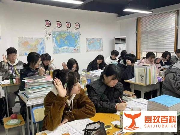 2022高考复读高三复读一年大约需要多少钱