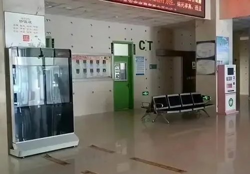 丹东一医院数月未发工资,背后的原因有哪些?