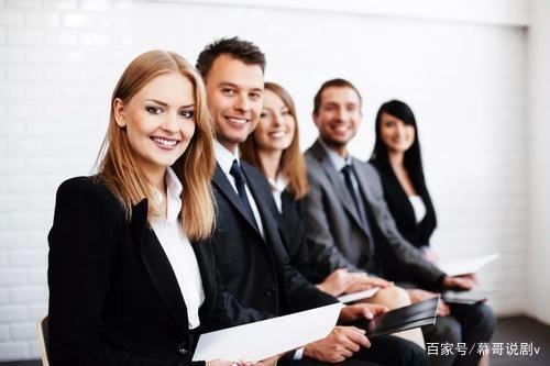 职场女性须掌握的职场礼仪小技巧,都有哪些?