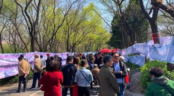 83岁大爷相亲寻觅22岁女子,称不想找老太太,他为何要求这么高?