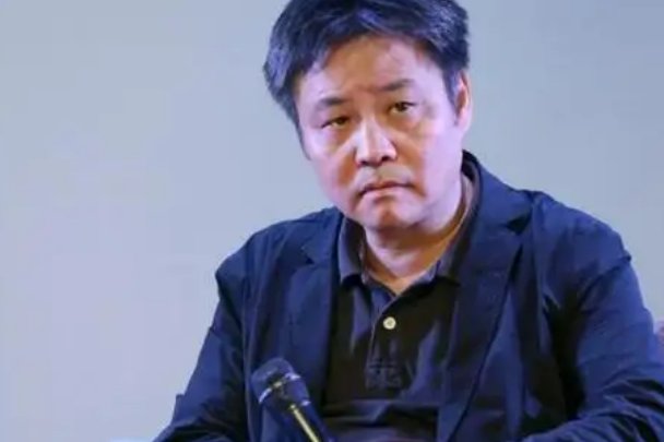 莫言、余华本色出演电影《无负今日》,他们在影片中饰演的是什么角色呢?