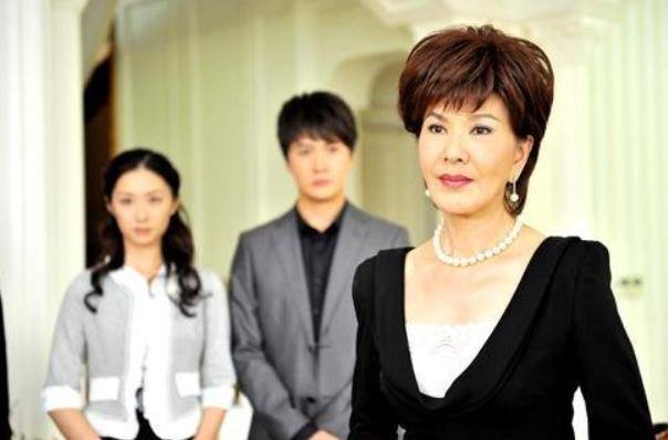 “恶婆婆专业户”夏台风近况曝光,二婚后的生活,过的怎么样?