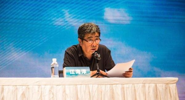 这部燃起爱国情怀的电影《大轰炸》真在洗钱？揭开真相有点心酸~