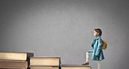 养个孩子到初中要花80万？家长快来算一算！