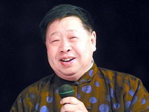 冯巩的师傅是姜昆吗?