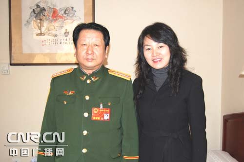 侯小勤的评价