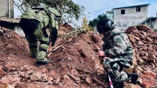 泸州一工地挖出1000余枚炸弹，生锈炸弹会有安全隐患吗？