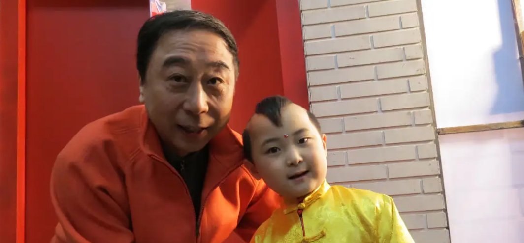 邓鸣贺,离开的原因,到底跟父母有关系吗?