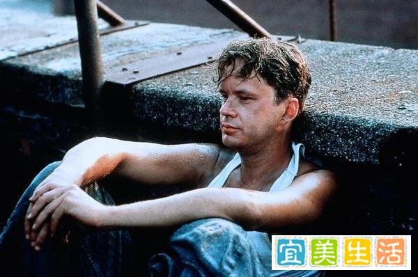 《肖恩克的救赎》:没有期待,在哪里都是监狱