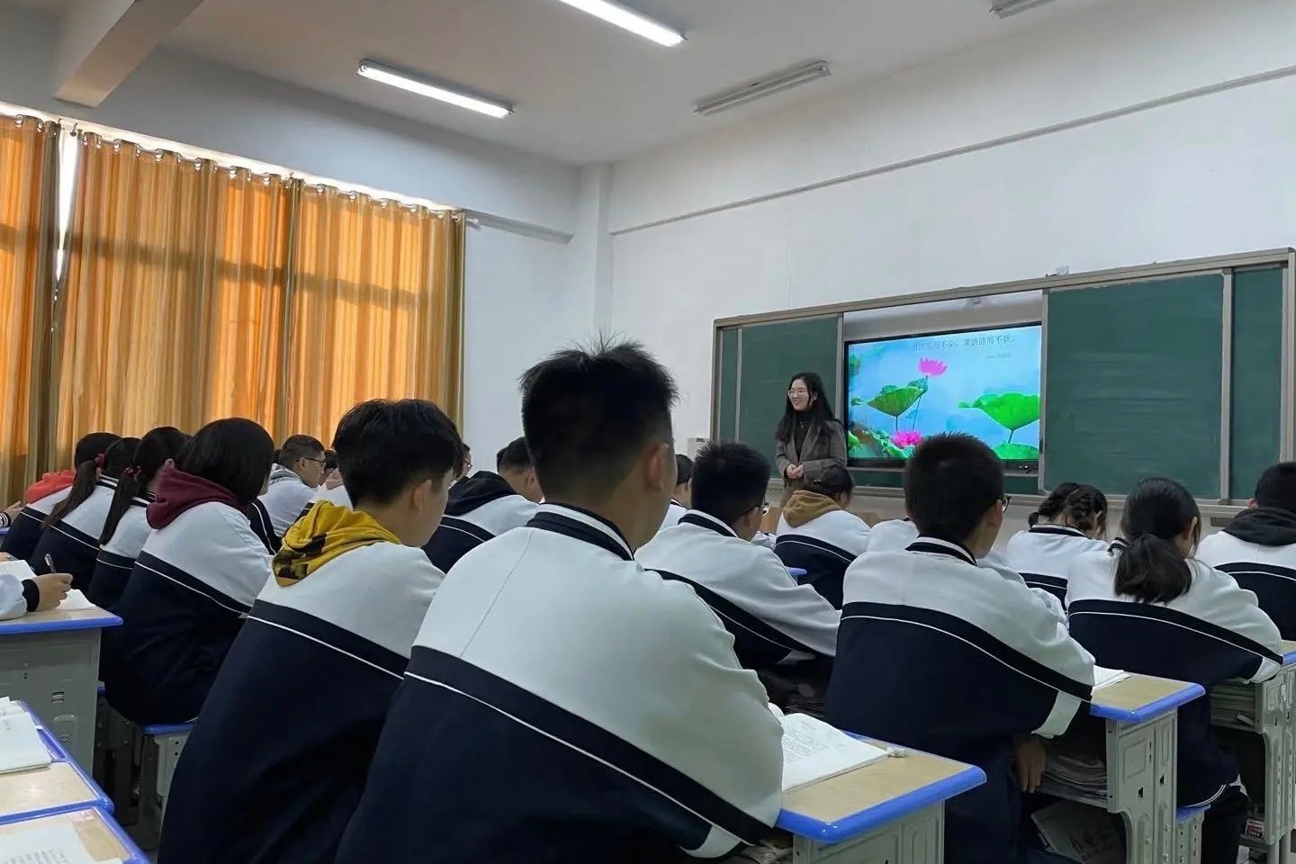 另外的另字怎么组词