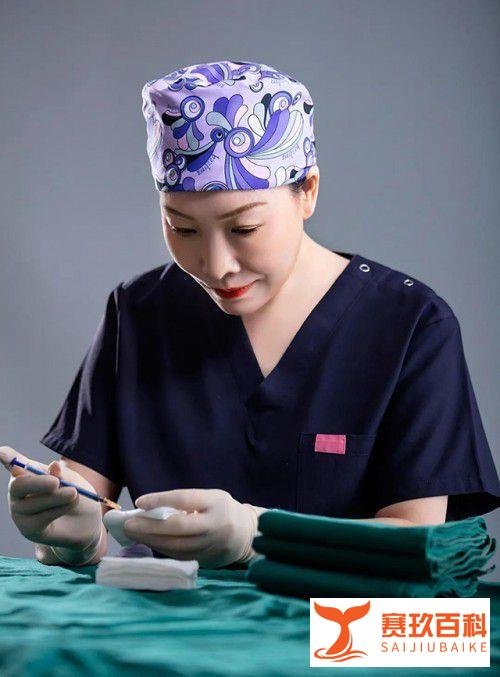 深圳鹏程医院皮肤美容专家伍香梅，24年磨一“针”！