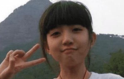那个被叫“镇楼女神”的14岁女孩，曾被人承诺娶她为妻，她如今怎样了？