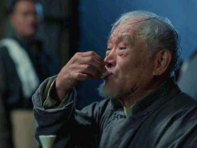 老酒馆大结局谁死了