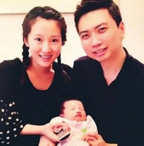 李念老公年龄曝光 被扒其为身价22亿的豪门子弟