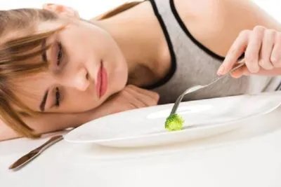 吃蚕蛹中毒如何处理 该如何预防蚕蛹中毒呢