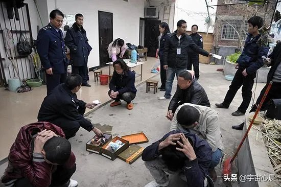 为什么传销课程能够洗脑,它究竟从哪几个方面控制了人们的思想?