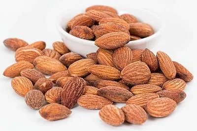 苦杏仁的功效与作用及食用方法 怎么吃苦杏仁