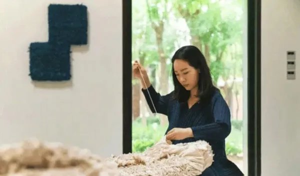 “父女恋”维持了4年,王筝老公出轨女方是高材生?