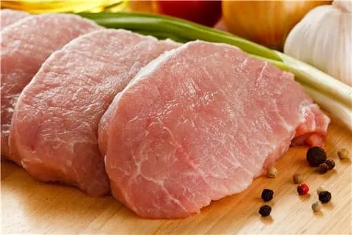济南大润发发臭隔夜肉洗了再卖!具体是怎么回事?隔夜肉有什么危害