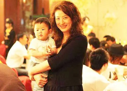 王志文老婆陈坚红是干什么的简介 王志文和陈坚红现状