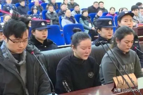 玛莎拉蒂撞宝马案件女司机被判无期，她最多可以减刑到多少年？