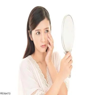脸上有斑如何消除 脸上有斑可用四个方法消除